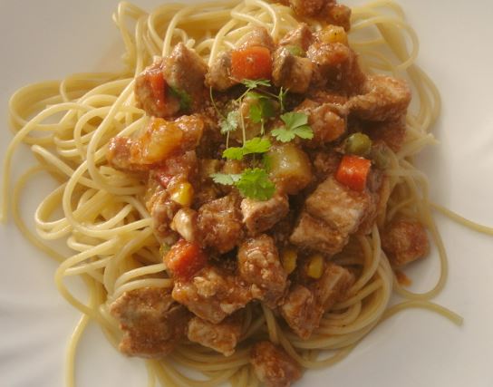 bravčové mäso so špagetami
