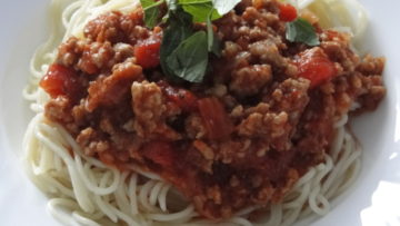 mleté mäso s rajčinami k špagetám