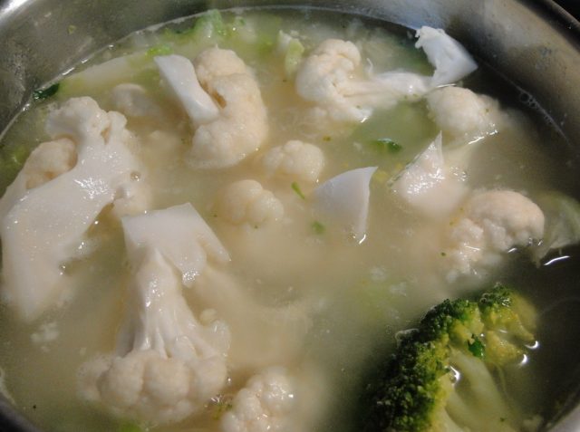 brokolicová krémová polievka