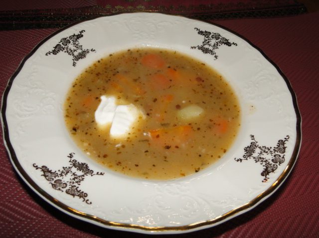 strukovinová polievka