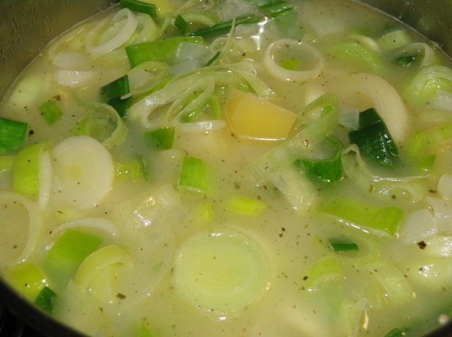 krémová polievka zo zeleniny