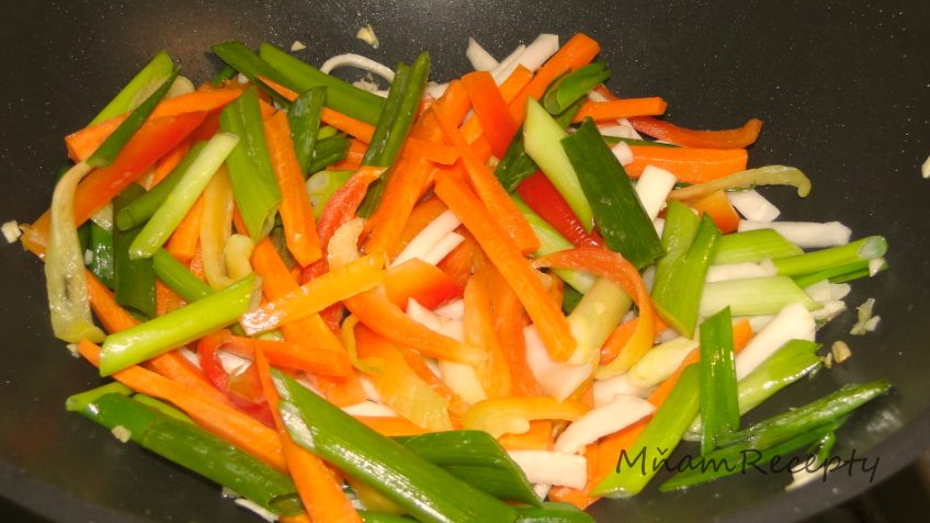 zeleninový wok
