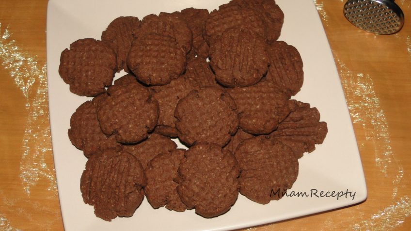 celozrnné cookies